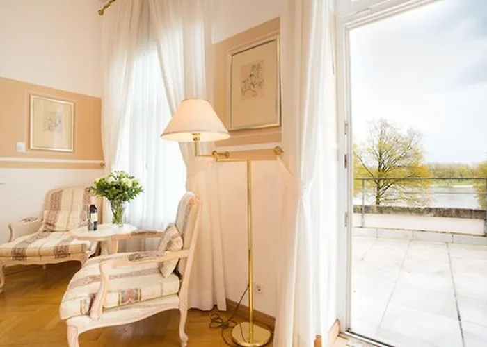 ホテル Schloss 4*